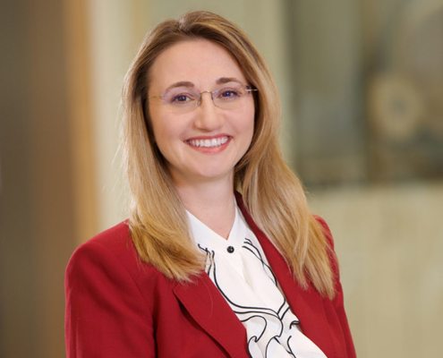 Nikki Boyadzhieva, Accountant