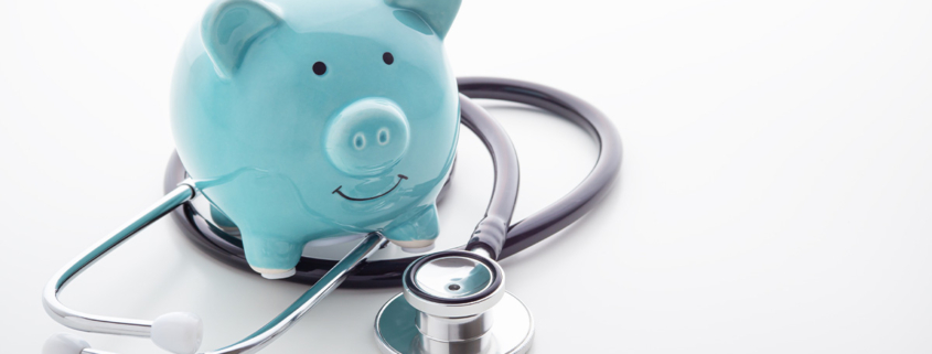 piggy-bank-with-stethescope